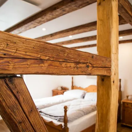 Alte Ritterstube بيت ضيافة