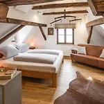 Alte Ritterstube